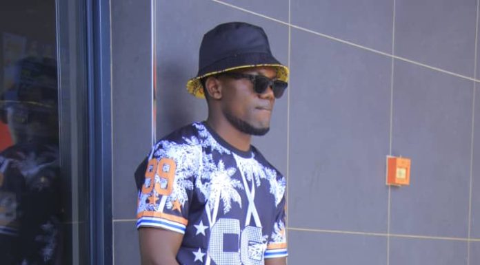 Leo Dollar-Usakataye Key