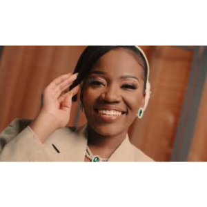 Jay Rox Featuring Dove Dee – Kumbucha (Official Music Video)